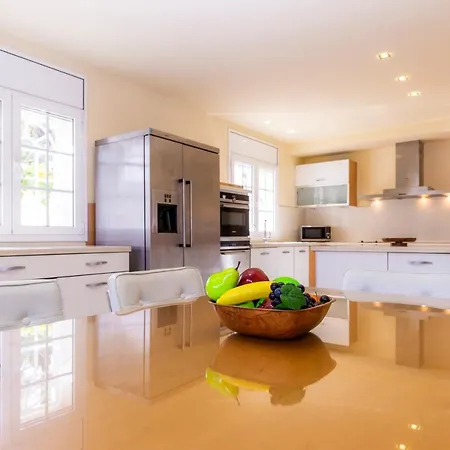 Villa Cerr Vldmat